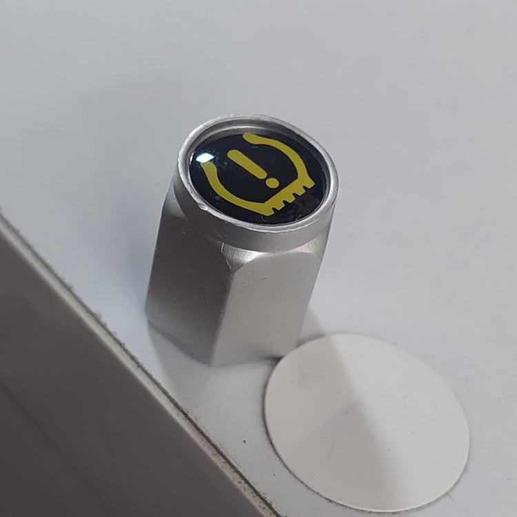 سروالف خودرو بلوتوثی مدلTPMS(پس کرایه)
